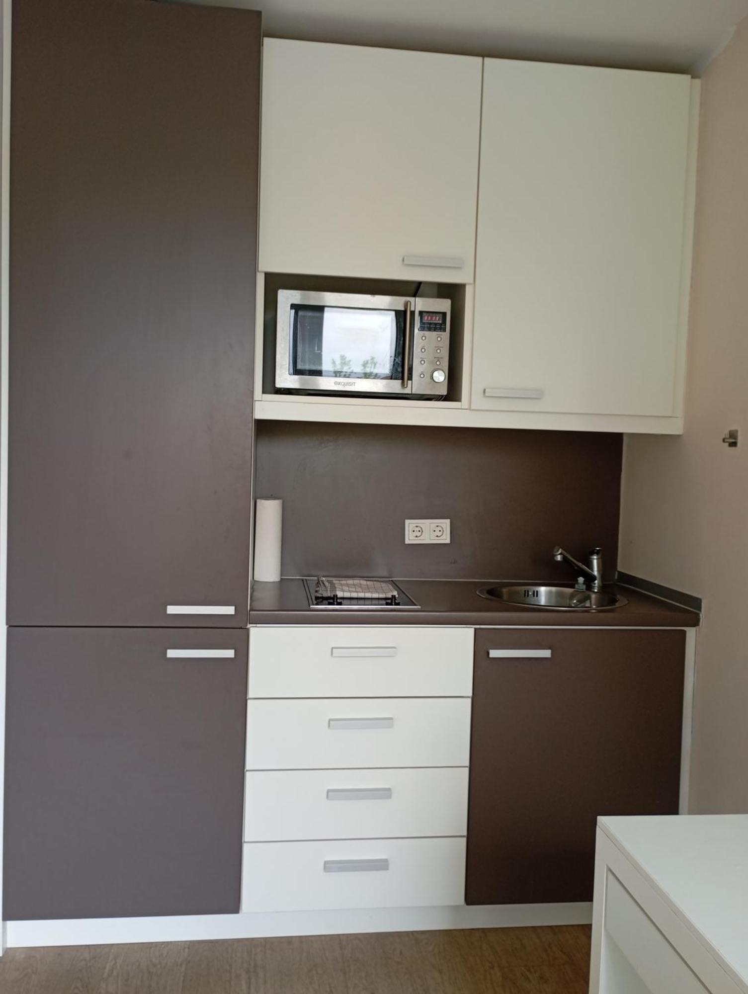 Studio Suite Near University BRE Exterior photo